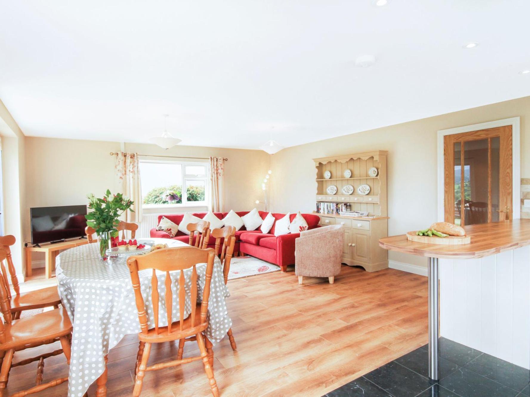 Coed Bolyn Lodge Llanddeiniolen Esterno foto